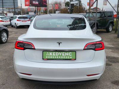 TESLA MODEL 3 Standard Range Plus Aut LED Panoráma Kamera Keyless Ülésfűtés