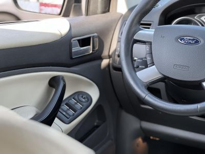 FORD KUGA 2.5T Titanium Individual 4WD (Automata) Magyarországi. 4 évszakos gumik. világos belső. vezérlés cserélve!