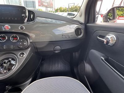 FIAT 500 500C 1.2 8V Lounge Dualogic 51e km. M.o.-i. Automata. Gyári fényezés. Végig vezetett szervizkönyv!