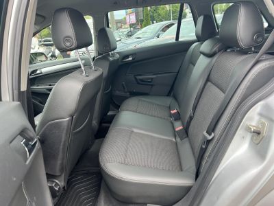OPEL ASTRA H Caravan 1.8 Cosmo M.o.-i. Klíma Tempomat Tolatóradar!