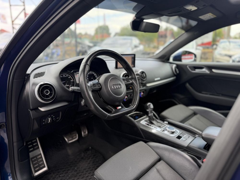 AUDI A3 Sportback 1.4 TFSI Ambiente S-tronic e-tron Bang and Olufsen. panoráma tető. 40km elektromos hatótáv. vezérlés cserélve!