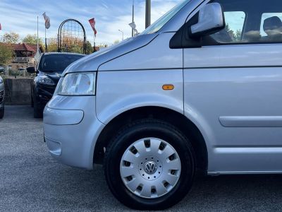 VOLKSWAGEN TRANSPORTER 2.5 TDI Mixto 'D.kab' AXE motorkód. vonóhorog. klíma. tetőcsomagtartó. 2 gyári kulcs!