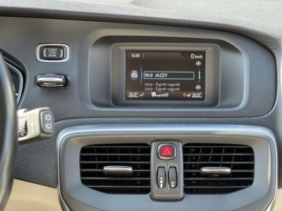 VOLVO V40 1.6 T3 Ocean Race