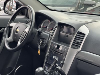 CHEVROLET CAPTIVA 3.2 V6 LT High (Automata) (7 személyes ) Klíma Tempomat Bluetooth Téli/nyári garnitúra!