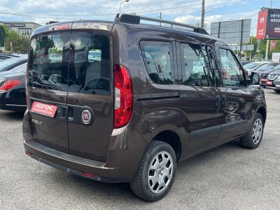 FIAT DOBLO Dobló Panorama 1.4 T-Jet Lounge (7 személyes ) M.o.-i. 1.tul. 42e km. Márkaszervizelt! 4 évszakos gumik!