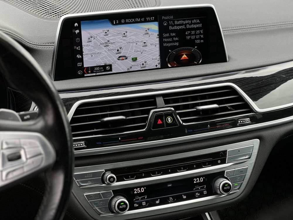 BMW 730d xDrive (Automata) M-sport M.o.-i. HUD. harman/kardon. masszázs. memória. 360kamera. napfénytető!