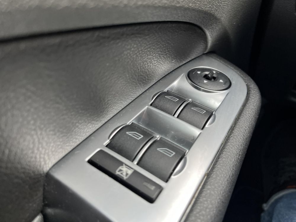 FORD FOCUS Coupe Cabriolet 2.0 Sport Klíma Tempomat Bluetooth Bőr belső LEGJOBB ÁRON!