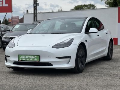 TESLA MODEL 3 Long Range AWD (Automata) 101e km. AMD Ryzen. mátrix LED. hőszivattyú. garanciális!