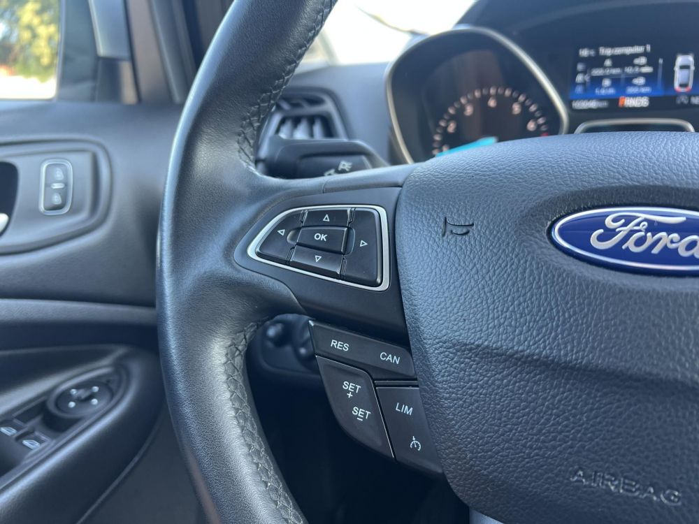 FORD KUGA 1.5 EcoBoost Business (Automata) 103e km. Magyarországi Tempomat Ülésfűtés Kormányfűtés Navi Parkradar