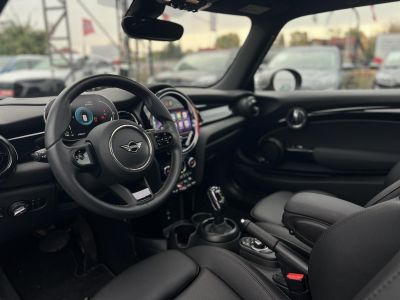 MINI MINI 1.5 Cooper DKG 31e km. panoráma tető. CarPlay