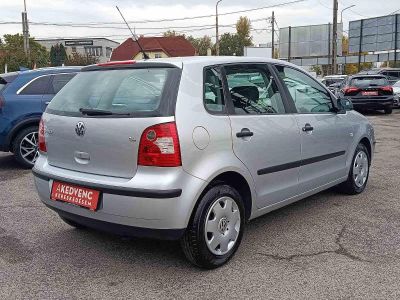 VOLKSWAGEN POLO IV 1.4 75 16V Comfortline Ice 48e km. Magyarországi Klíma
