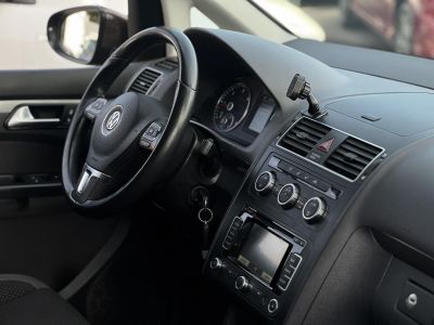 VOLKSWAGEN TOURAN 1.6 CR TDI Comfortline [7 személy] Vezérlés cserélve. 4 évszakos gumik!