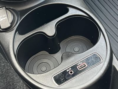 FIAT 500 500C 1.2 8V Lounge Dualogic 51e km. M.o.-i. Automata. Gyári fényezés. Végig vezetett szervizkönyv!