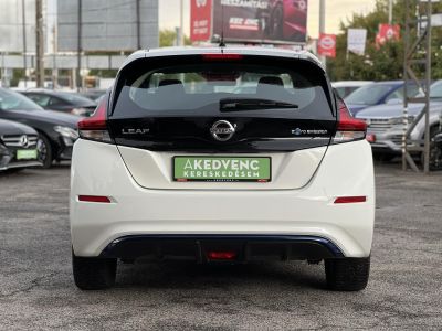 NISSAN LEAF Acenta 40kWh (Automata) 45e km. Ülésfűtés. kormányfűtés. téli-nyári kerék szett!