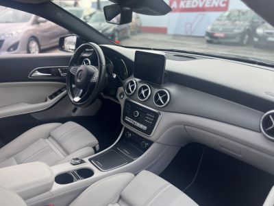 MERCEDES-BENZ CLA 200 7G-DCT M.o.-i. világos belső. harman/kardon. memória. CARPLAY
