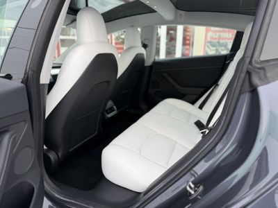 TESLA MODEL 3 Long Range AWD (Automata) 76e km. FEHÉR BELSŐ. mátrix LED. hőszivattyú. garanciális. megkímélt állapot!