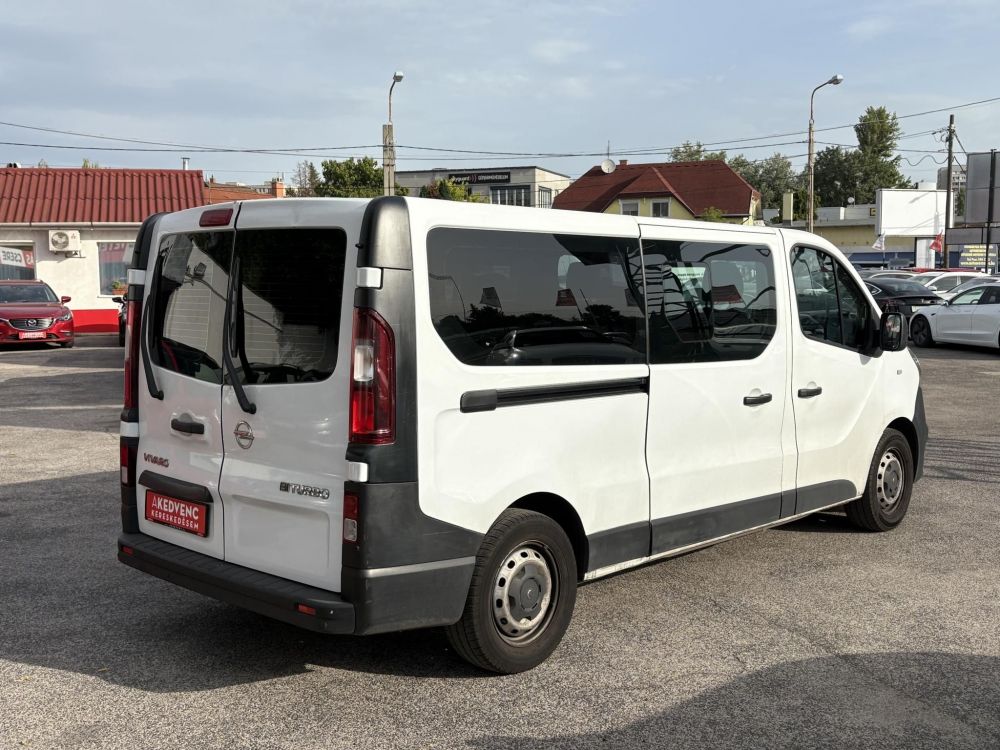 OPEL VIVARO 1.6 CDTI L1H1 2.7t Start-Stop Euro 6 (9 személyes) M.o.-i. 1.tul. Tempomat Klíma Tolatóradar