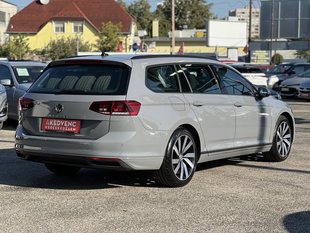 VOLKSWAGEN PASSAT VIII Variant 2.0 TDI SCR Elegance DSG