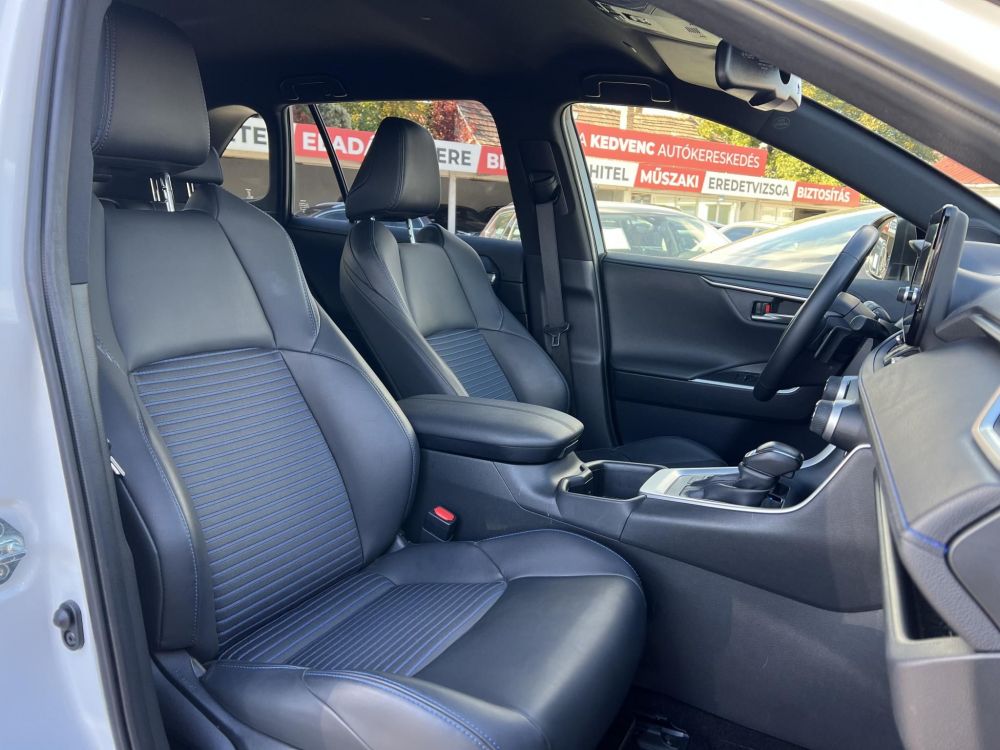 TOYOTA RAV 4 Rav4 2.5 Hybrid Comfort Style e-CVT JBL LED 360kamera Holttér Sávtartó Tempomat Carplay Keyless Ülésfűtés Újszerű!