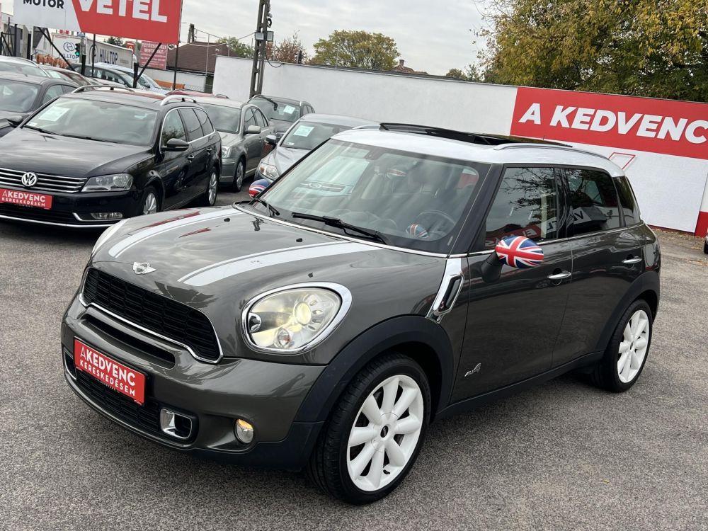 MINI COUNTRYMAN Cooper1.6 S ALL4 (Automata) Magyarországi Xenon Panorámatető Ülésfűtés Tempomat Kormányváltó
