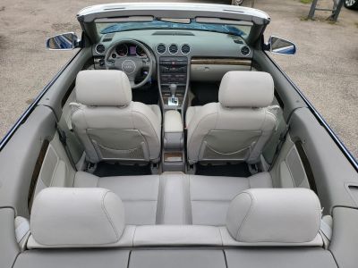 AUDI A4 CABRIO 2.4 V6 Multitronic