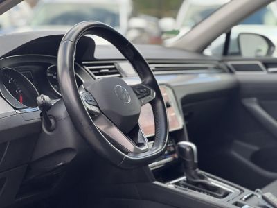 VOLKSWAGEN PASSAT VIII Variant 2.0 TDI SCR Business DSG Masszázs ülés. Carplay
