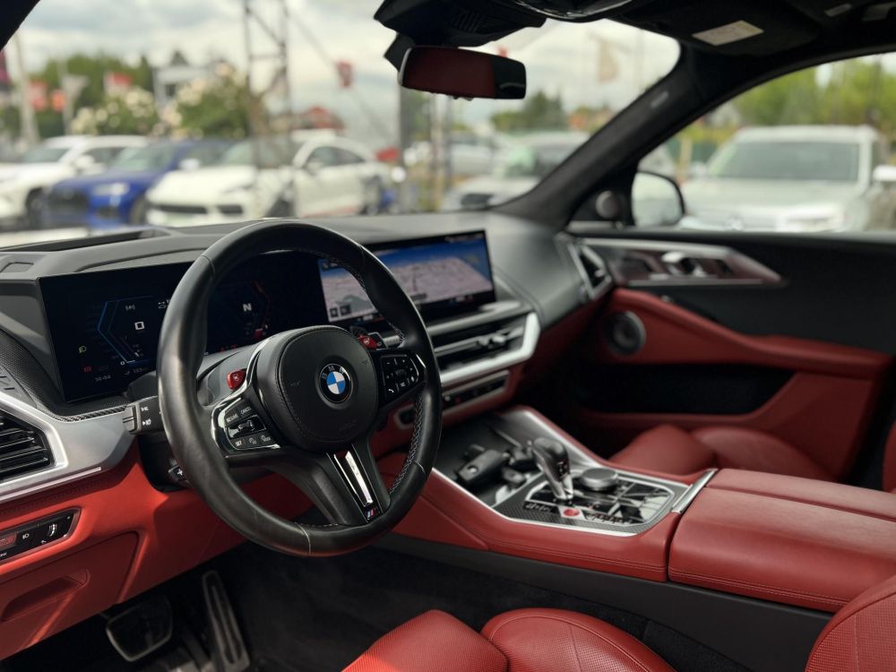 BMW XM (Automata) M.o.-i. 1.tul. teljes felszereltség. márkaszervizelt!