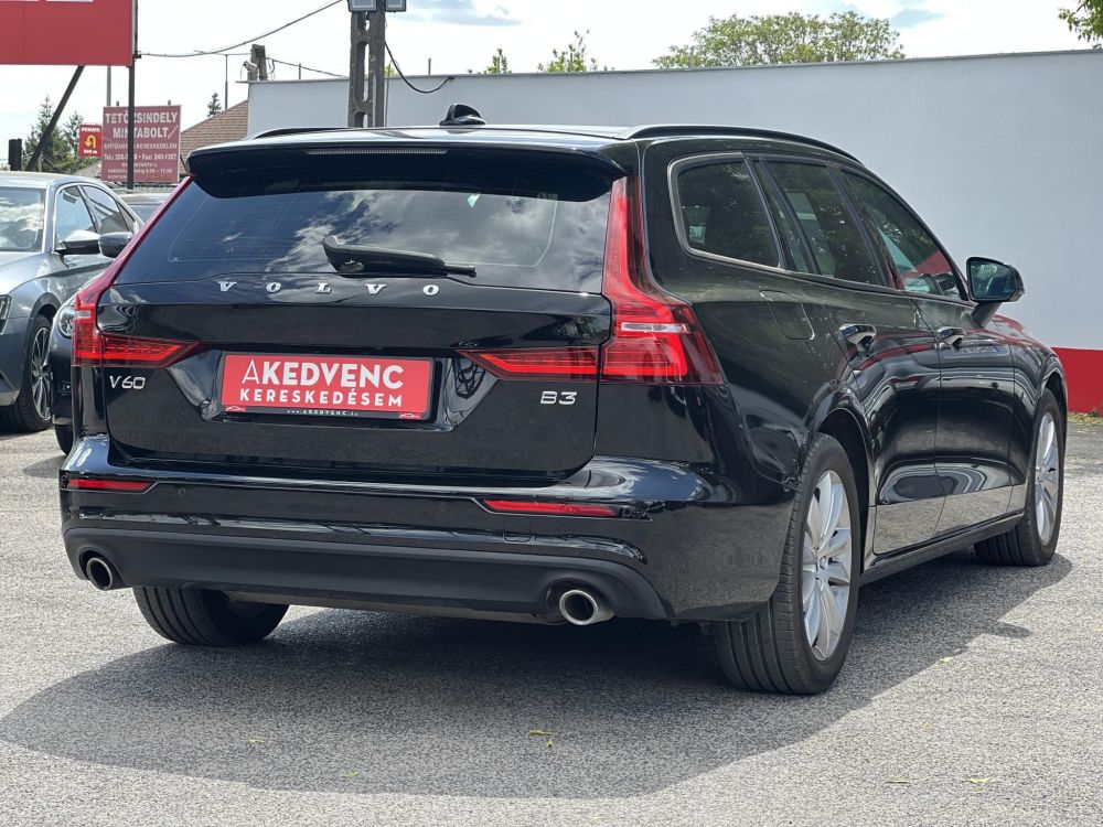 VOLVO V60 2.0 [B3] MHEV Momentum Pro Geartronic Magyarországi. végig márkaszervizelt. kerámia. friss nagyszerviz!