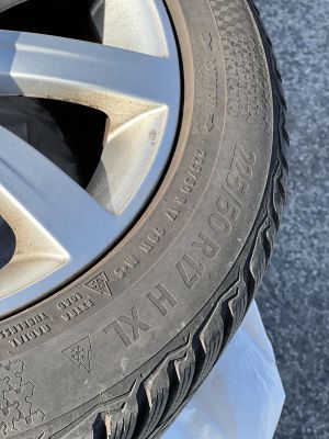 VOLKSWAGEN SHARAN 2.0 TDI BMT SCR Highline DSG [7 személy] Dynaudio. ülésmemória. Carplay. pano. vonóhorog. kamera. stb