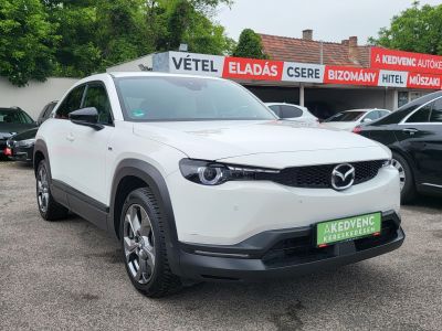 MAZDA MX-30 35,5kWh e-Skyactiv Advantage 14e km. LED Holttér HUD Kamera Keyless Ülésfűtés