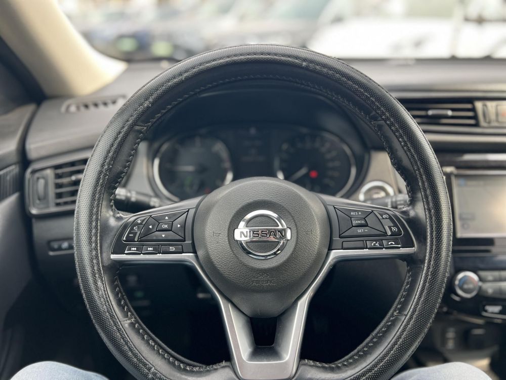 NISSAN X-TRAIL 2.0 dCi Acenta 4x4 Xtronic 155e km. panorámatető. tempomat. sávtartó. ülésfűtés. 360kamera. vonóhorog!