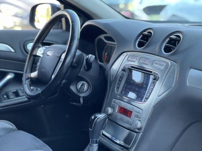 FORD MONDEO 2.0 TDCi Ghia Executive (Automata)