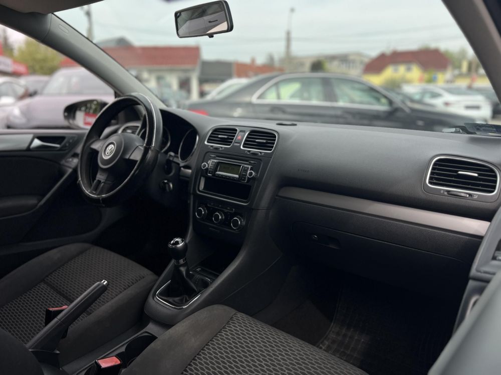 VOLKSWAGEN GOLF VI 1.4 Trendline klima