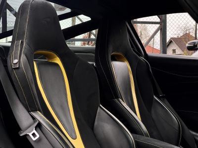 MCLAREN 720S Alcantara belső. carbon pack. Bowers&Wilkins hangrendszer