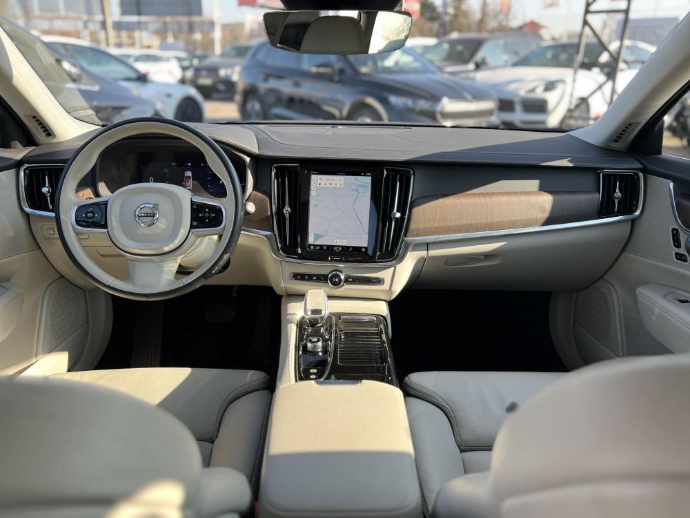 VOLVO V90 2.0 [T6] Recharge Inscription AWD Geartronic 63e km. Vajbőr belső. összkerékhajtás. frissen szervizelt!