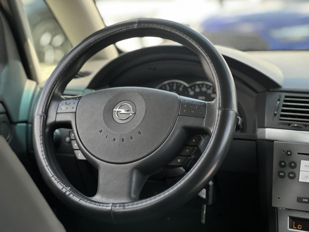 OPEL MERIVA 1.7 CDTI Essentia Klíma. Webasto. 4-5L/100km!