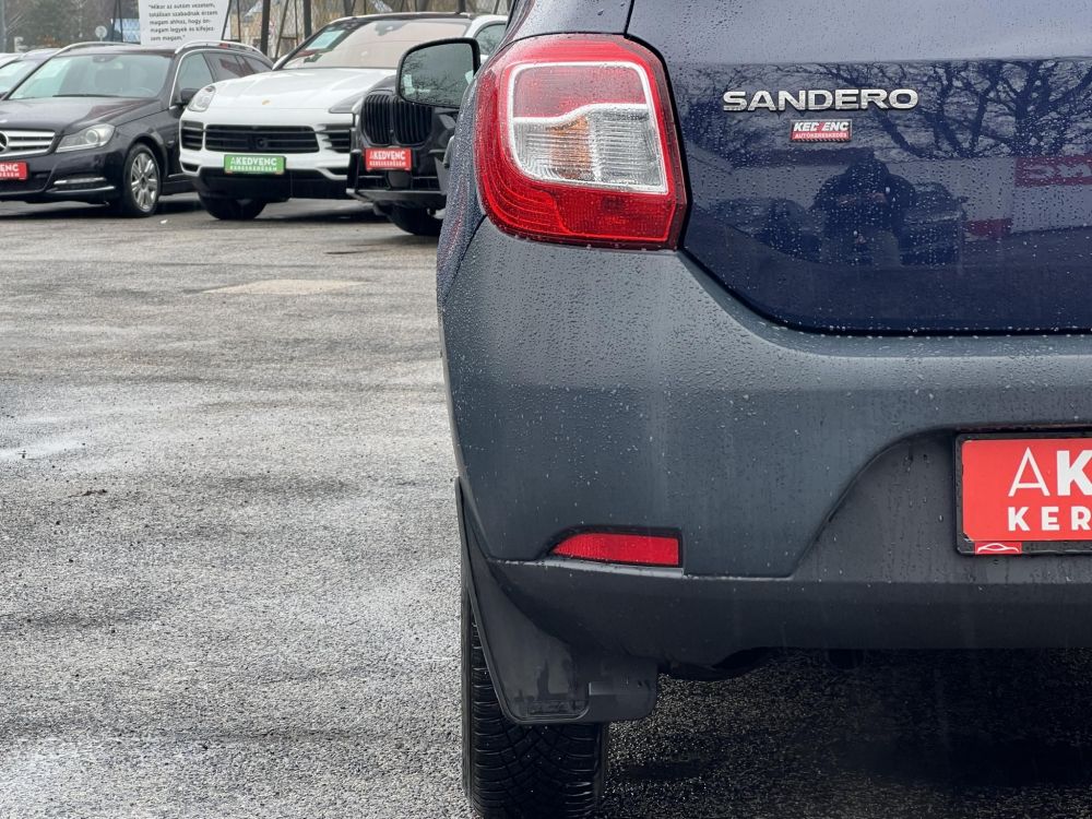 DACIA SANDERO 1.2 Access EURO6 Rendszeresen karbantartott 112e km!