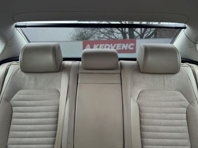 VOLKSWAGEN PASSAT VII 2.0 CR TDI Highline BMT DSG M.o.-i. világos belső. magas felszereltség!