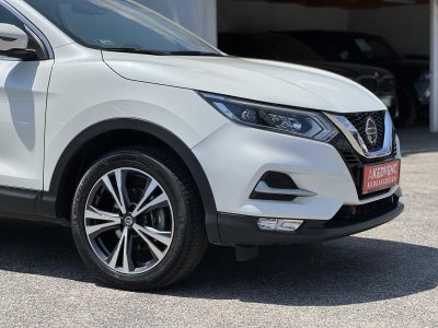 NISSAN QASHQAI 1.3 DIG-T N-Connecta 63e km. Magyarországi. rendszeresen szervizelt!