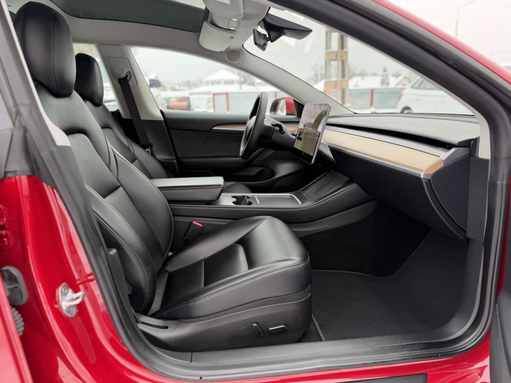 TESLA MODEL 3 Long Range AWD (Automata) 54e km. mátrix LED. hőszivattyú. premium hifi. gyönyörű állapot!