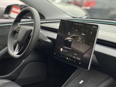 TESLA MODEL 3 Long Range AWD (Automata) HIGHLAND. EAP! LED mátrix. gyári garancia 2031-ig!