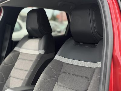 CITROEN C4 1.2 PureTech Feel Plus M.o.-i. 1.tul. 61e km. 360 kamera. HUD. Vonóhorog!