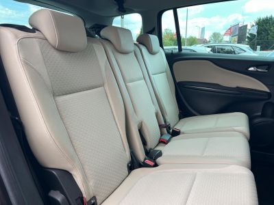 OPEL ZAFIRA 1.4 T Edition (7 személyes ) Végig vezetett szervizkönyv. 7 személyes