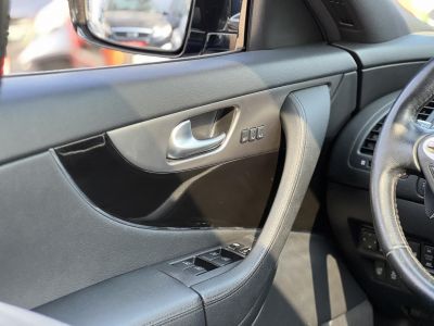 INFINITI QX70 QX70S 3.7 V6 Premium (Automata) EU6 105e km. Tempomat 360 kamera BOSE Téli-nyári garnitúra!