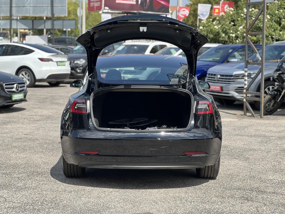 TESLA MODEL 3 Long Range AWD (Automata) 47e km. mátrix LED. hőszivattyú. AMD Ryzen. garanciális!