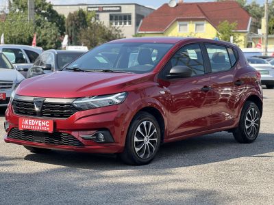 DACIA SANDERO 1.0 TCe Essential Magyarországi. Gyári fényezés. Végig vezetett szervizkönyv!