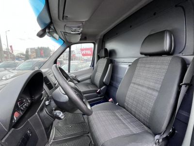 MERCEDES-BENZ SPRINTER 316 CDI 906.633.13 Kamera Ülésfűtés Vonóhorog Tolatóradar Bi-xenon Állófűtés