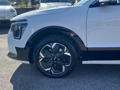 KIA NIRO e-Niro 64kWh Gold Carplay. Tolatókamera. Virtual cockpit. Végig márkaszervizelt!