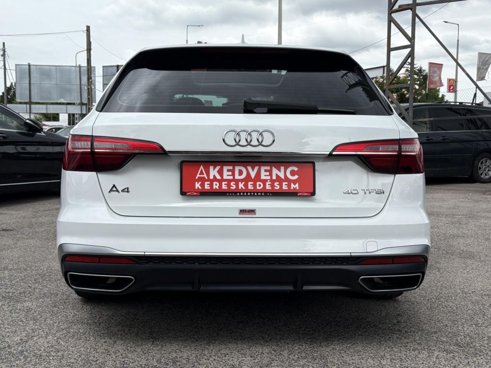 AUDI A4 Avant 40 TFSI S line S-tronic 97e km. Magyarországi Panorámatető Bluetooth Megkímélt!