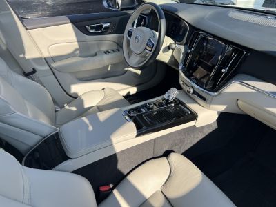 VOLVO S60 2.0 [T8] Recharge Inscription AWD Geartronic 27e km. M.o.-i. garanciális. márkaszervizelt. harman/kardon. ZÖLD rendszám!